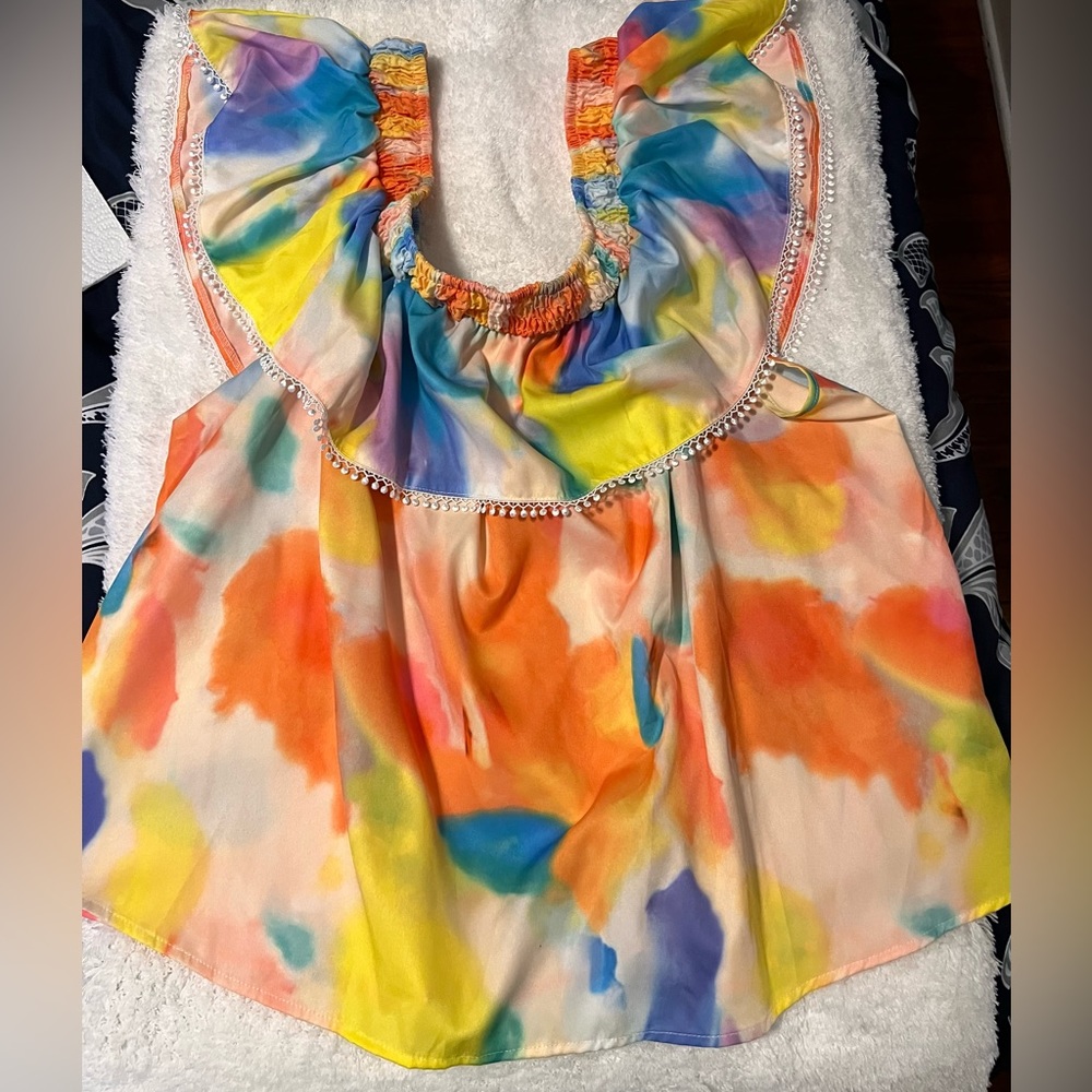 Multi colored top